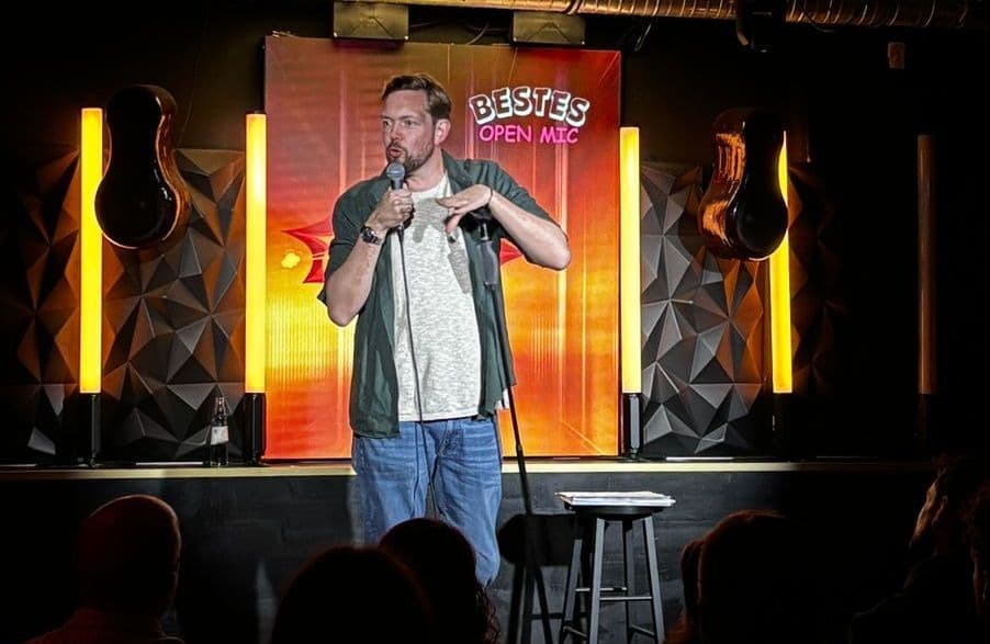 Bastian Bielendorfer bei unserem Open Mic am Montag